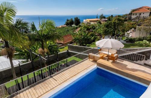 Arco da Calheta House | Villa Crossdeira - A Wellness Retreat