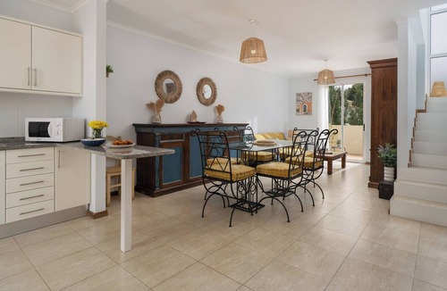 Pedras Pretas House | Villa Dragoeiro – Tranquility in Porto Santo
