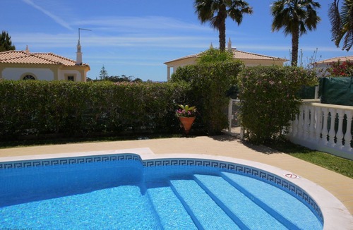 Branqueira Villa | Villa Estrelicia, Albufeira. A/C Quality, Very Private, 5 Bedroom Luxury Villa. For 10-12 persons