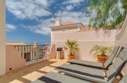 Sao Goncalo Villa | Villa Eve Palheiro Village by Holiday Rental Madeira