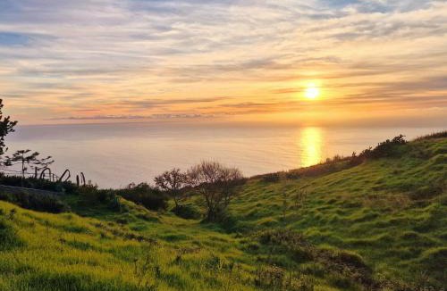 Prazeres Villa | Villa Fauna Calheta Infinity Pool & Nature Views