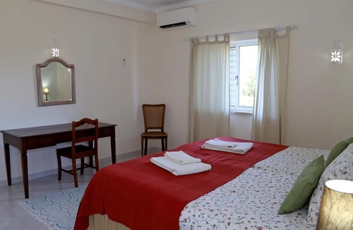 Caramujeira Villa | Villa Givone - snooker, ping pong, heatpool