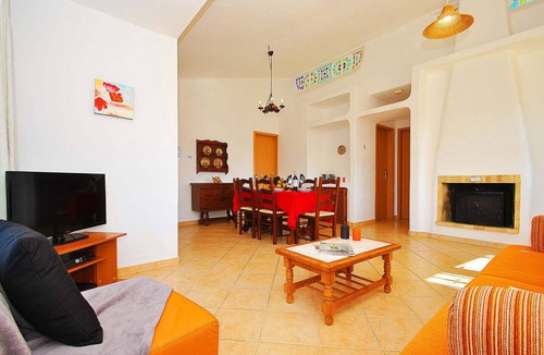Areias de Sao Joao Villa | Villa in Albufeira with Heated Pool & BBQ