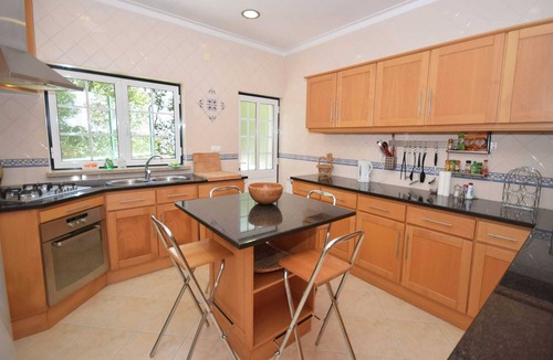 Caldas da Rainha Villa | Villa in Casais de Santa Helena