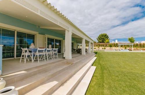 Carvalhal Villa | Villa Lottus