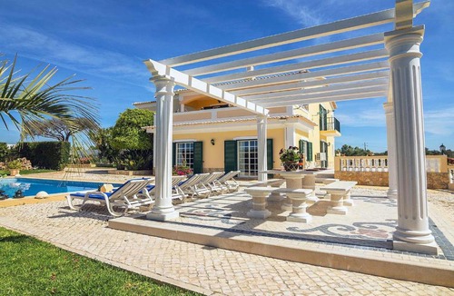 Mosqueira Villa | Villa Monte Velho