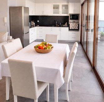 Paul do Mar Villa | Villa O Pomar with optional heated pool
