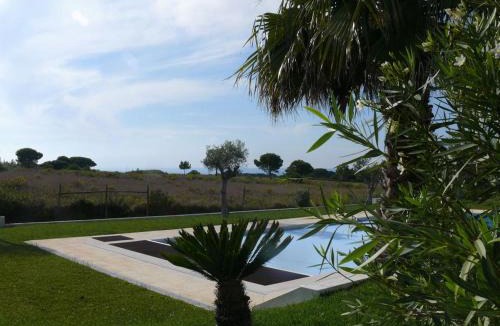Fornos Villa | Villa Oasis Azul - Beautiful Villa With Heated Private Pool, Short Walk To All Amenities