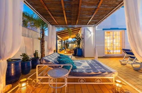 Gale Villa | Villa Oasis Galé - Luxury, private pool, AC, wifi and 5 mins from the beach