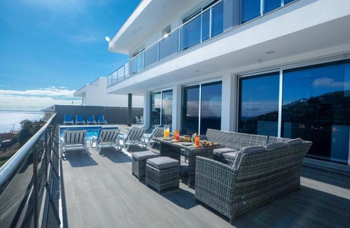 Tabua Villa | Villa Oceânica - Sea & Mountain view by LovelyStay