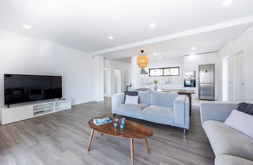 Estombar Villa | Villa Olive