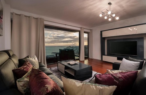 Sao Martinho Apartment | VILLA PARADISE - Modern and Sophisticated, estacionamento privado, vista mar