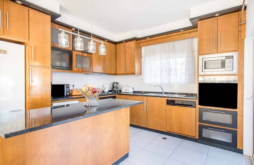 Santa Eulalia Villa | Villa 'Patio' with Private Terrace, Wi-Fi and Air Conditioning