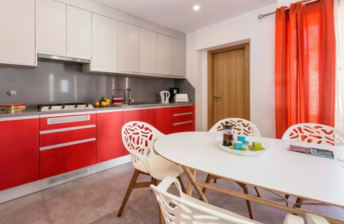 Areias de Sao Joao Villa | Villa 'Petala' with Private Pool, Wi-Fi and Air Conditioning