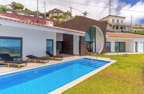Canhas Villa | Villa Pool in Ponta Sol