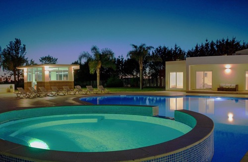 Palmela Villa | VILLA PORTUGAL: 2 POOLS, FOOTBALL PITCH, TENNIS COURT, CINEMA ROOM, PRIVATE CHEF