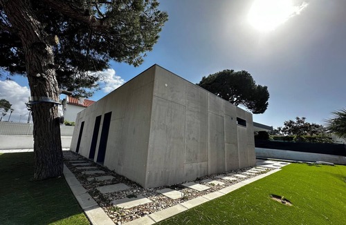 Lagoa de Albufeira House | Villa Praia da Lagoa Albufeira - Sesimbra. Pet-Friendly.