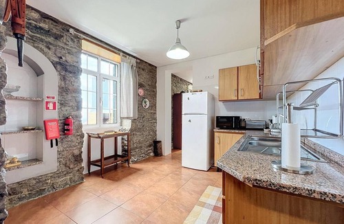 Ribeira da Janela Villa | Villa 'Quinta Do Serrado' with Sea View, Private Garden and Wi-Fi