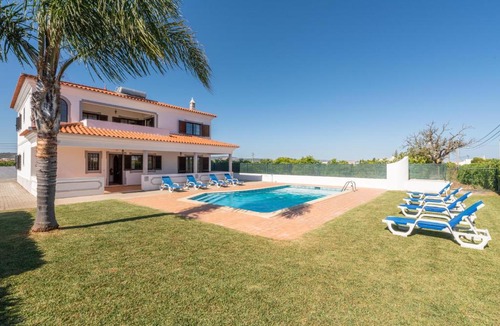 Vale de Carro Villa | Villa Ramos by Gabi Miguel