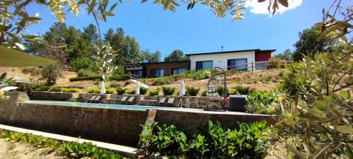 Ferro House | Villa Regadio