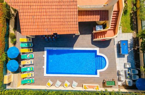 Santa Eulalia Villa | Villa Royal Sandals - com BBQ e piscina aquecível em Albufeira