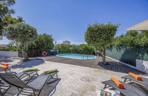 Alfanzina Villa | Villa Sawadi by Villa Plus