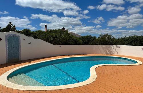 Vale de Centianes Villa | Villa Tara Christina