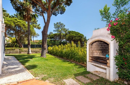 Vale do Lobo Villa | Villa Vale Do Lobo 626 3 Bedrooms Private Pool Short Walk To The Praca