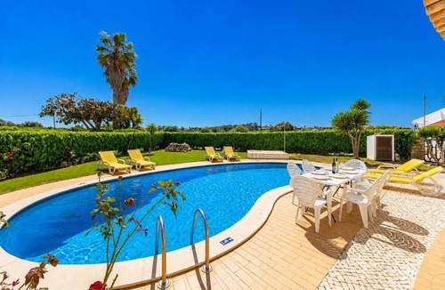 Vale de Parra Villa | Villa Veiguinha - Three Bedroom Villa, Sleeps 6