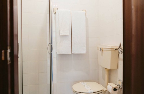 Refojos de Basto House | Villa Views Double Room with Extra Bed 25