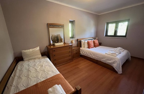 Setubal Other | VILLA WITH A POOL