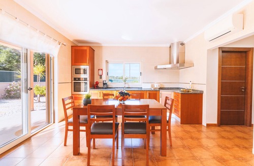 Albufeira Villa | Villa with heatable saltwater pool in Galé