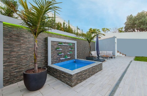 Albufeira Villa | Villa with heatable pool and BBQ