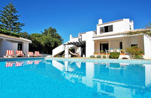 Gale Villa | Villa with Pool and BBQ near Galé Beach