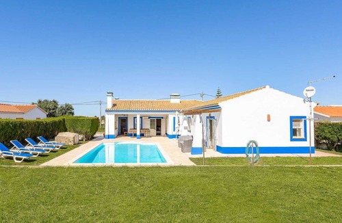 Aljezur House | Villa With Pool Near Beach