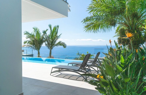 Tabua Villa | Villa Zenha by Atlantic Holiday