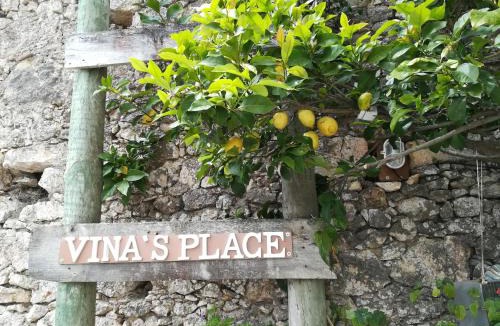 Nazare Bed & Breakfast | Vina's Place