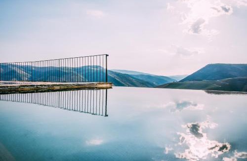 Armamar Villa | Vineyard and Views Exquisite Luxury Douro Villa with Sun-Drenched Infinity Pool