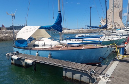 Belem Boat Rental | Vintage Sail Boat in Lisbon