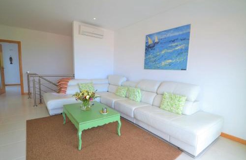 Serra da Pescaria Apartment | Vision - by Smarthomes