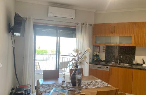 Olhos D'Agua Apartment | Vista das Ondas - AP