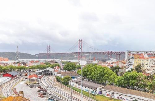 Santo Condestavel Apartment | Vita Portucale ! Stylish Apartment Campo Ourique