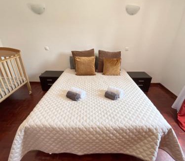 Caramujeira House | Vivenda Marias