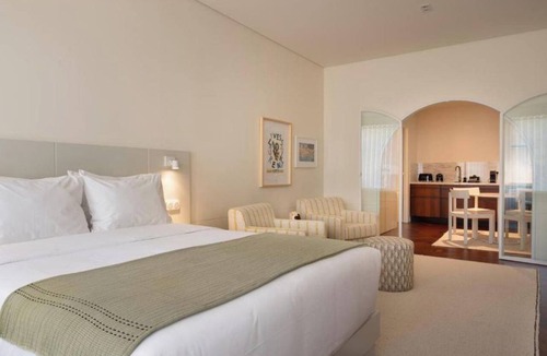 Centro / Baixa Apartment | Vrbo Property