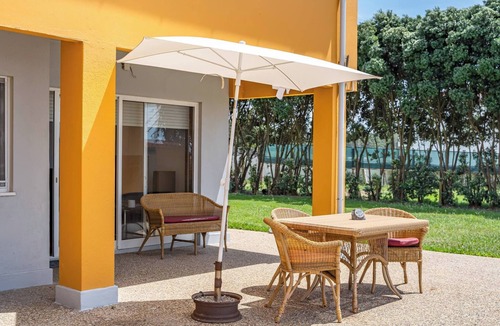 Angeiras Apartment | Wake up with the Sea Breeze- House with pool AP2