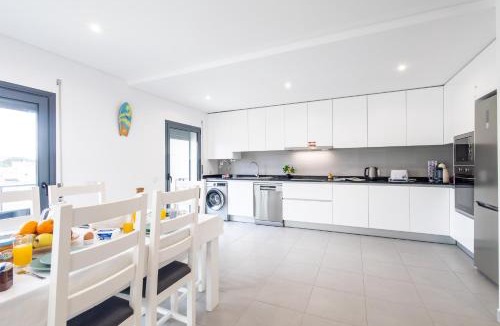 Sao Martinho do Porto Apartment | Wave of happiness