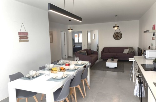 Porto Covo Apartment | Waves and Trails