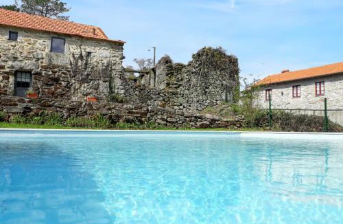 Meada House | Welcoming house in Águeda with shared pool 70 m²