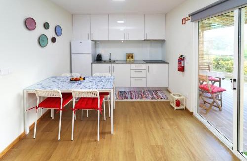 Barcelos House | Welcoming House in Medros with Terrace