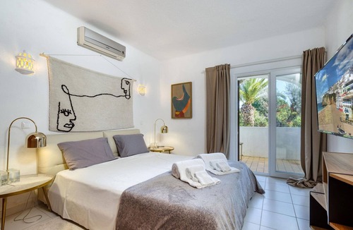 Areias Dos Moinhos House | Well furnished and presented House